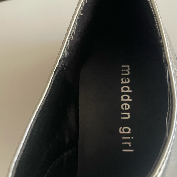 Madden Girl Silver Platform Sneakers - Picture 7 of 11